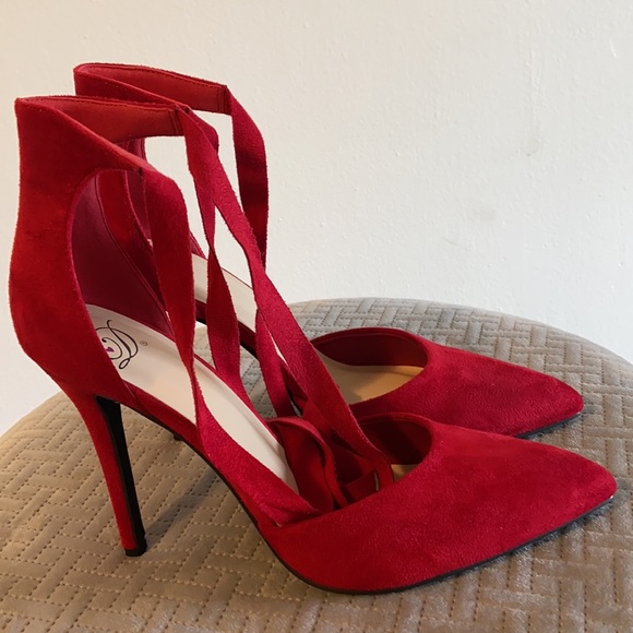 NEW Delicious Red Pump Heels| No Box - Picture 4 of 8